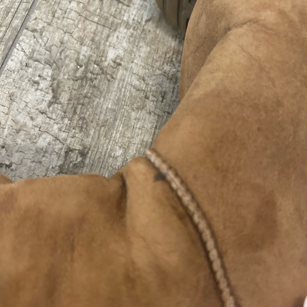 Bailey Uggs - image 3